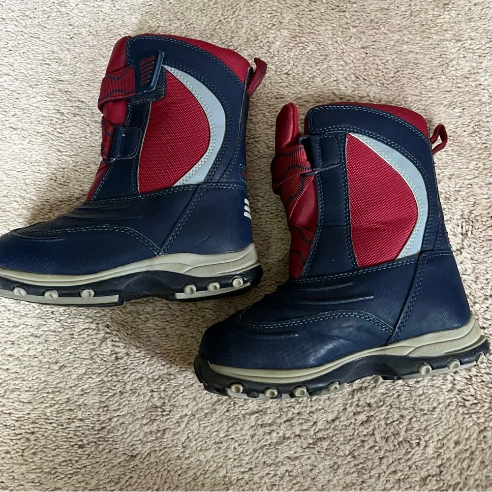 LL Bean Kids' Navy and Red Waterproof Winter Snow Boots Size 10
